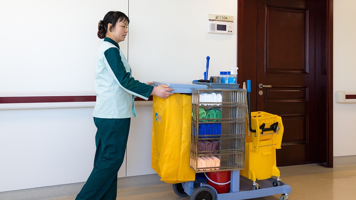 還說保潔難招嗎？浙江紹興某醫院萬元急聘保潔員,一天招滿