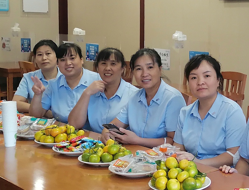 美汐清潔,北京保潔公司, 慰問一線員工